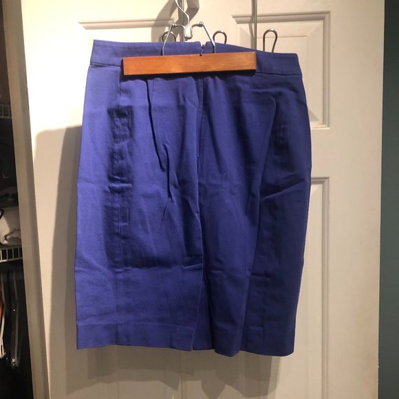 Ann Taylor LOFT Indigo Pencil Skirt - Size 6 - Picture 2 of 3